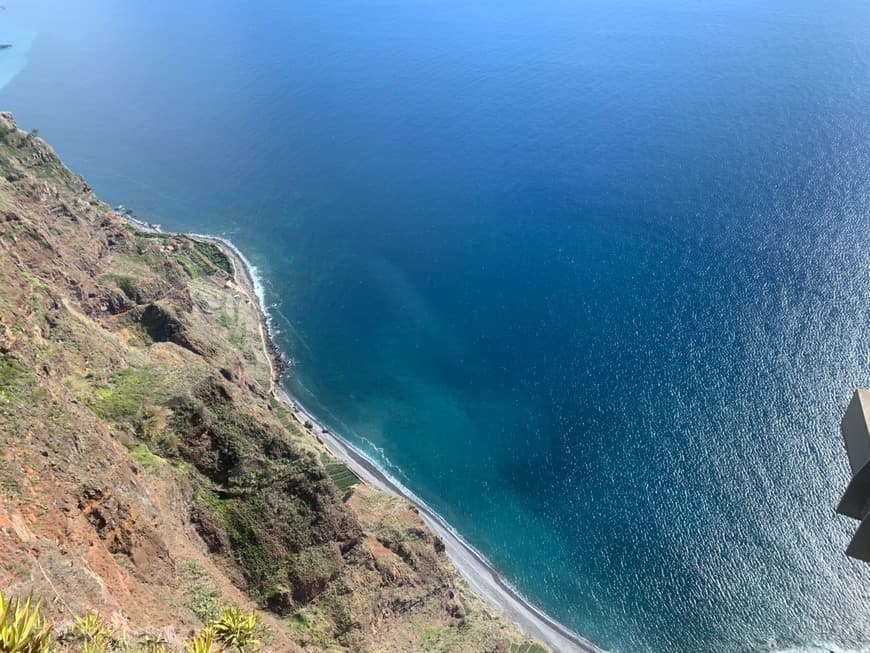 Lugar Miradouro do Cabo Girão