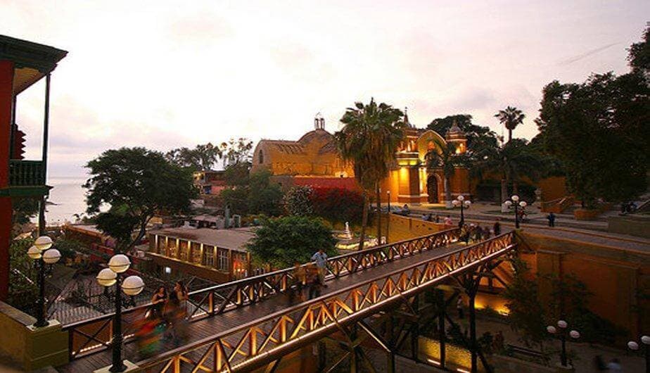 Lugar Barranco Puente Suspiros