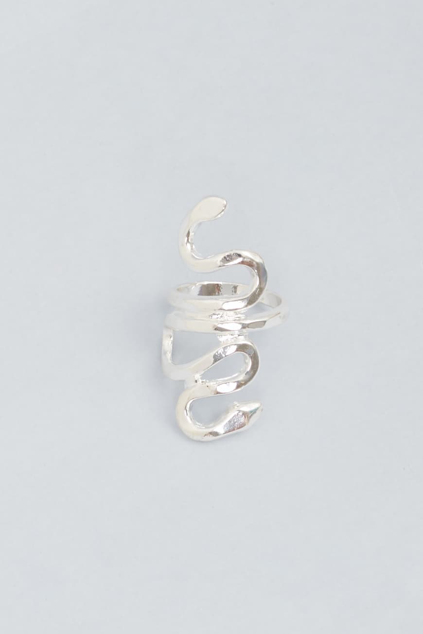 Producto anillo de serpiente subdued 