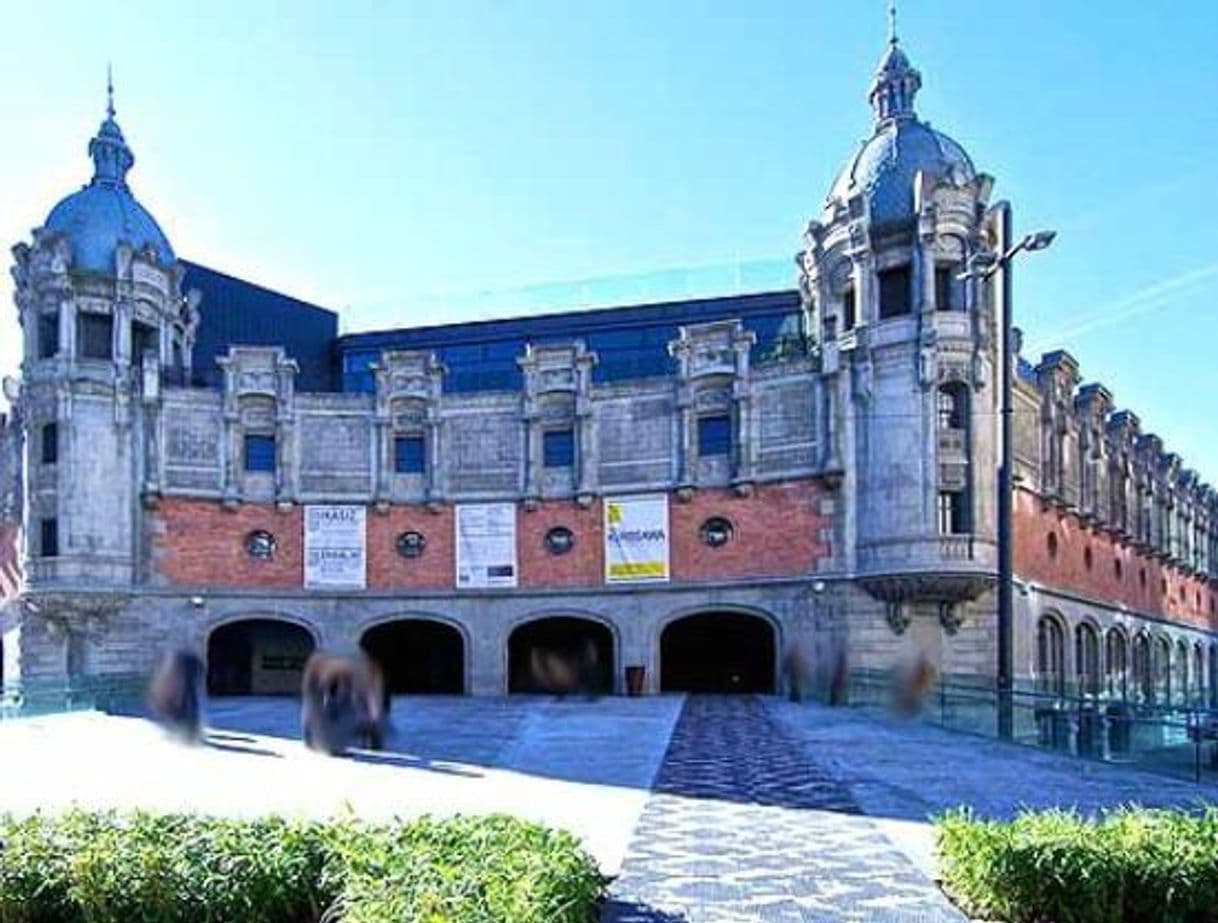 Place Alhóndiga