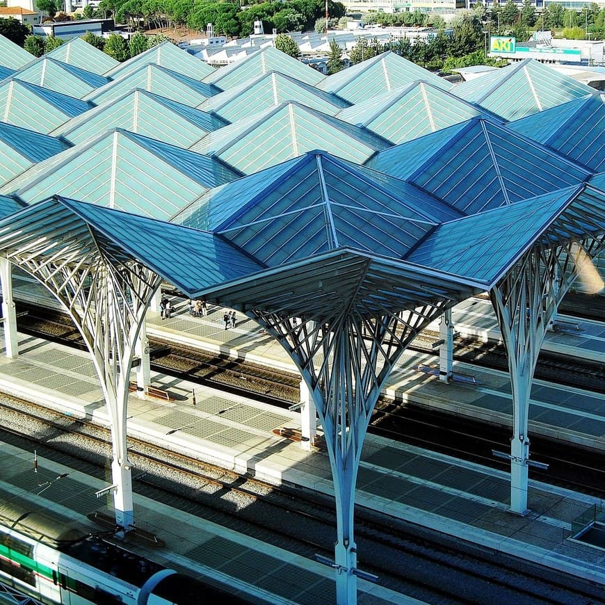 Lugar Estación de Oriente