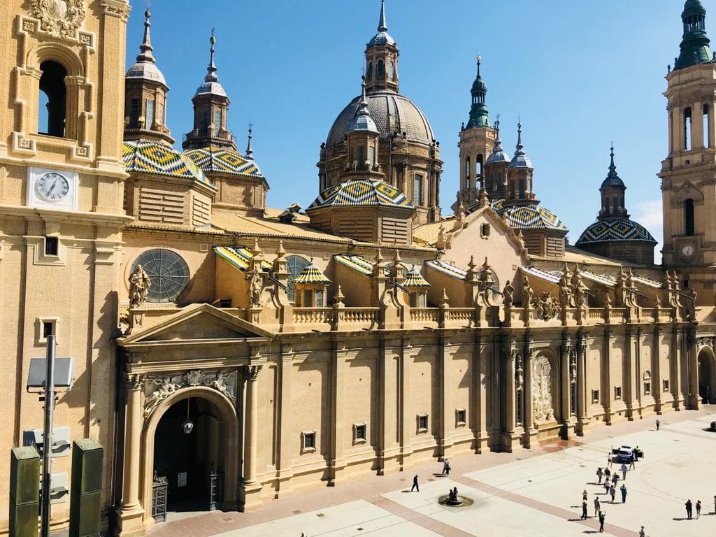 Place Basílica de Nuestra Señora del Pilar