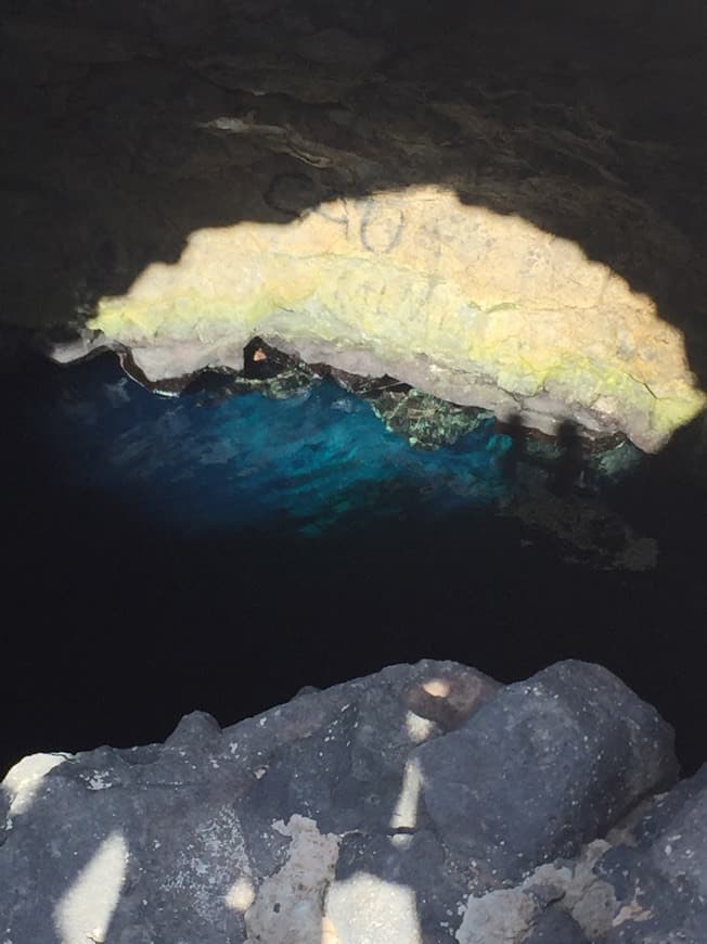 Lugar Buracona : The Blue Eye of Cabo Verde Shop