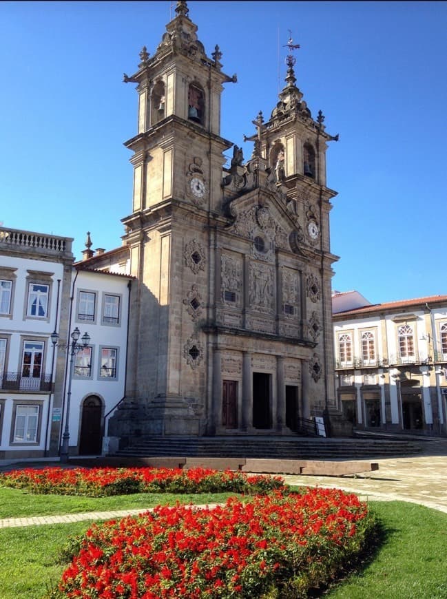 Place Iglesia de Santa Cruz