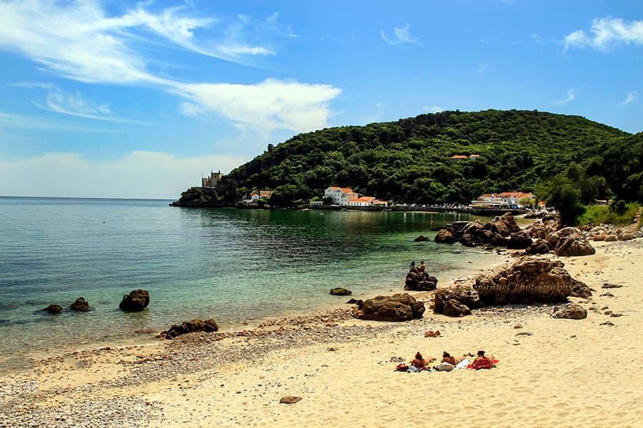 Lugar Praia do Portinho da Arrábida