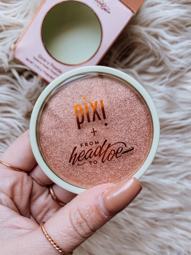 Product Glow-y Powder da Pixi