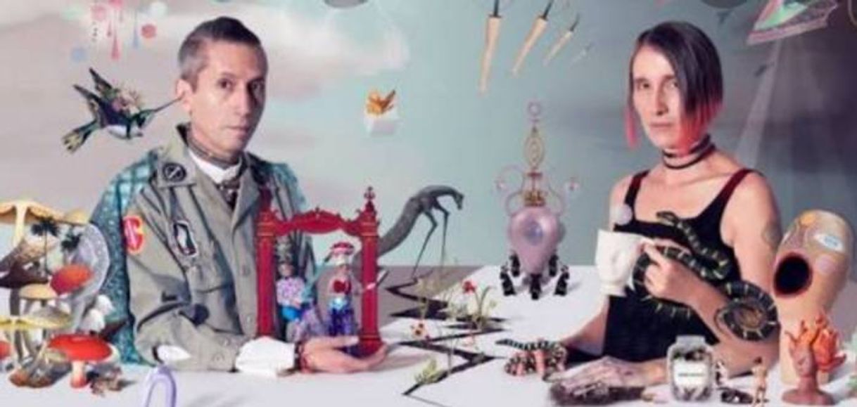 Fashion Aterciopelados - Florecita Rockera - YouTube