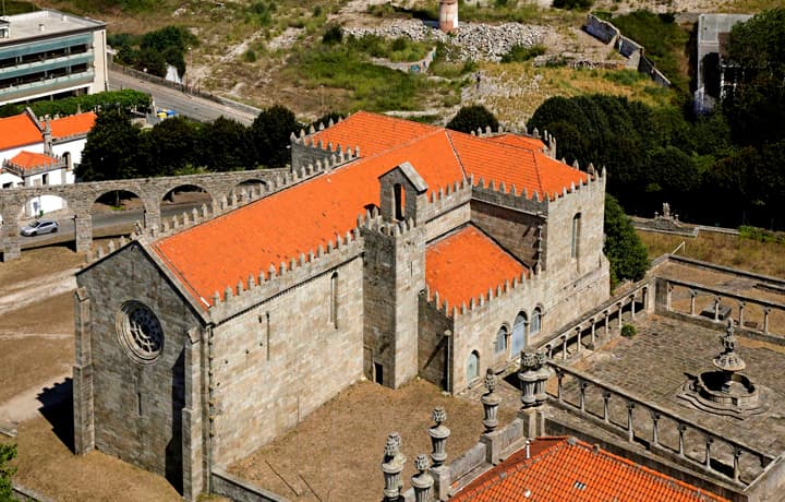 Place Mosteiro e Igreja de Santa Clara