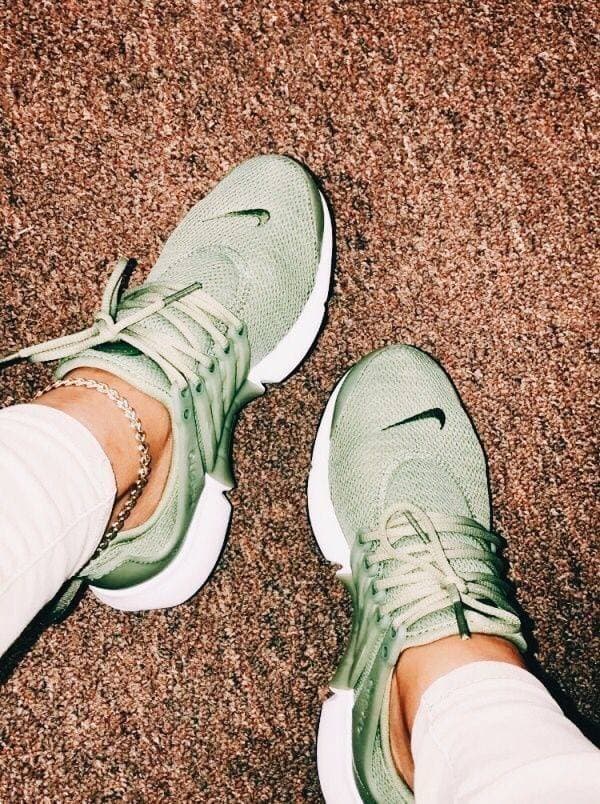 Product ✔ Nike