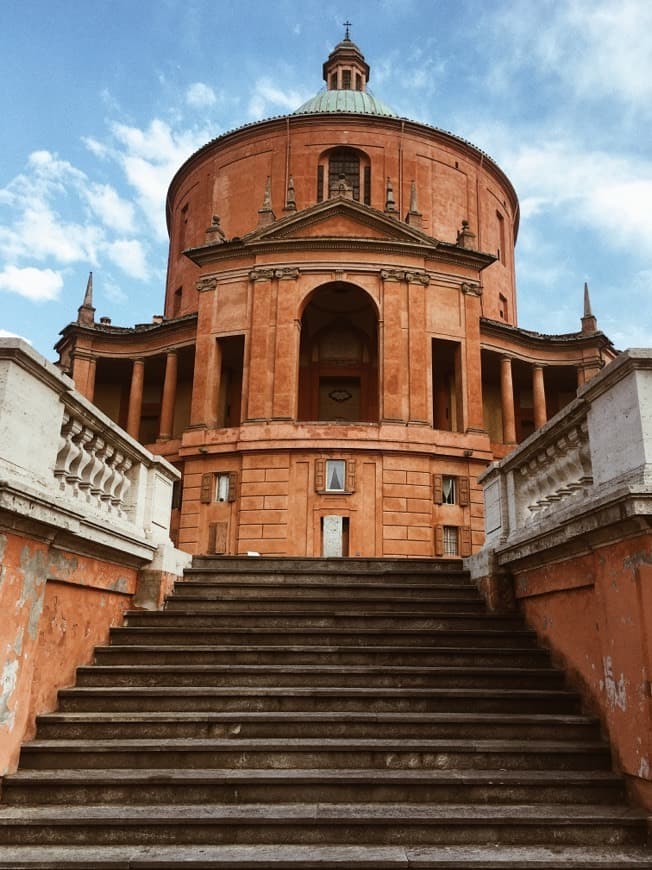 Place Madonna di San Luca