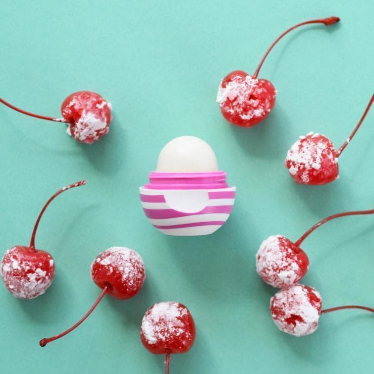 Producto Lip Balm EOS cherry bright