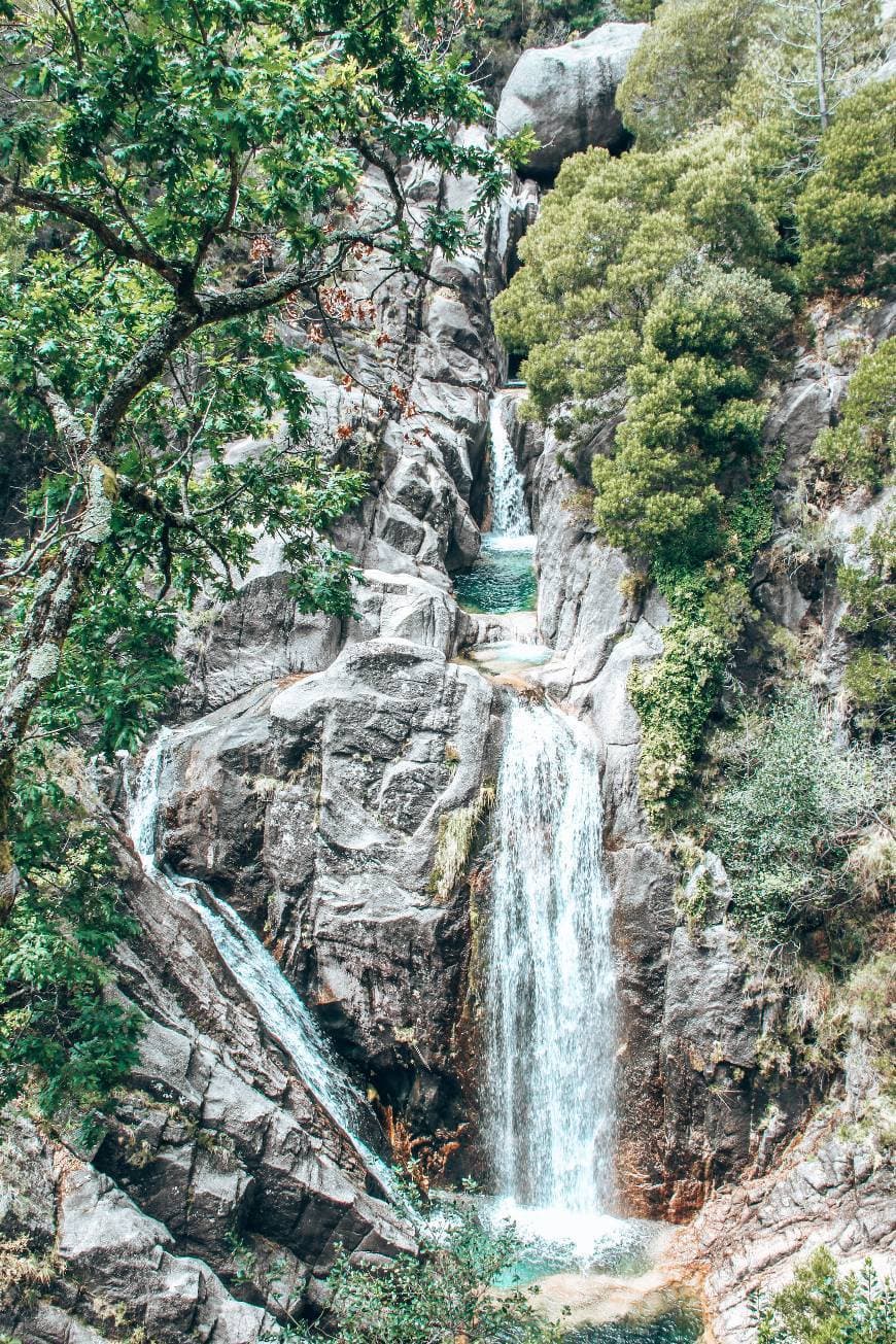 Lugar Cascata do Arado