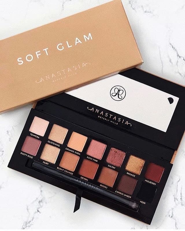 Product Soft Glam Eyeshadow Palette