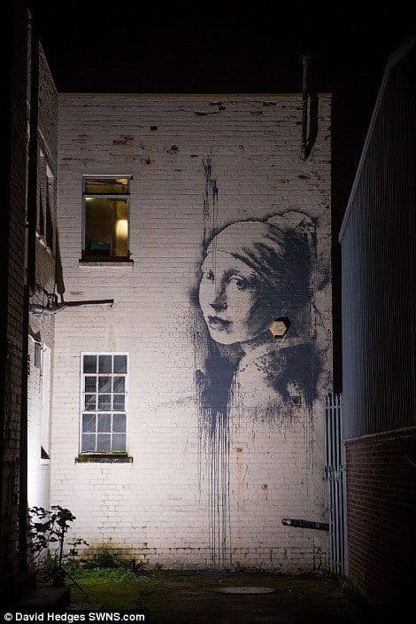 Lugar Banksy's The Girl With Pearl Earring