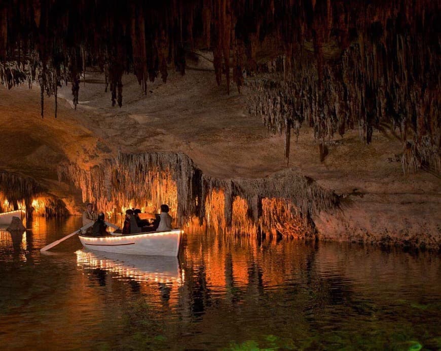 Lugar Cuevas del Drach