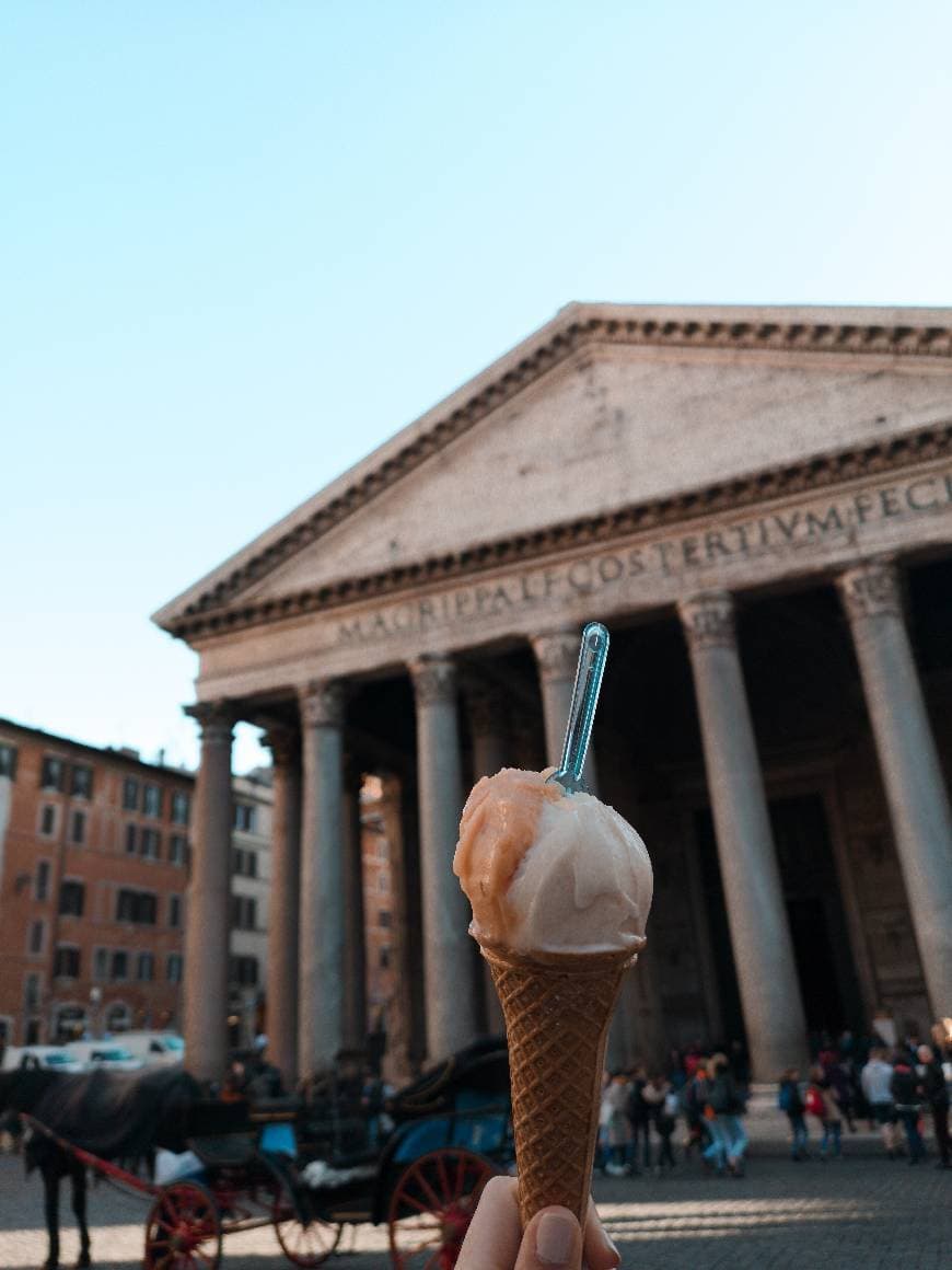 Place Pantheon