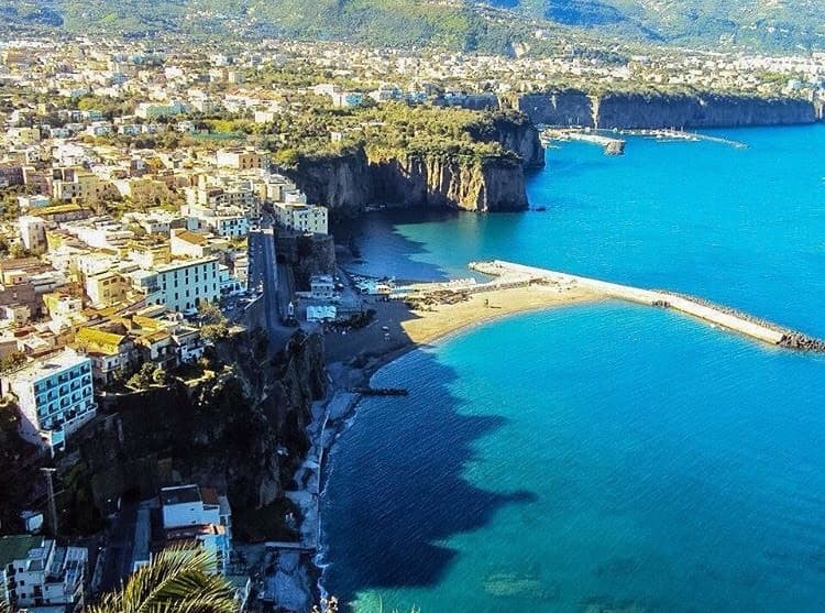 Lugar Amalfi Coast