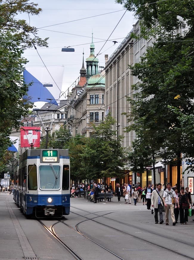 Place Bahnhofstrasse