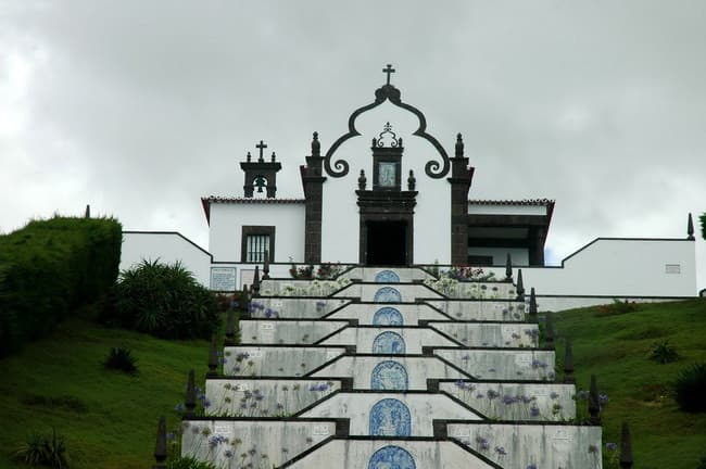 Place Our Lady of Peace Chapel