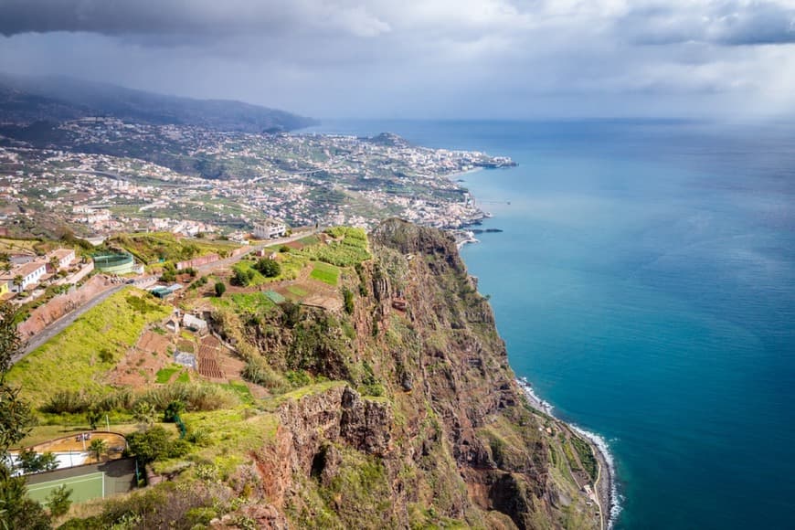 Place Cabo Girão