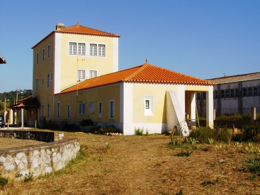 Lugar Centro Ecológico Educativo do Paul de Tornada