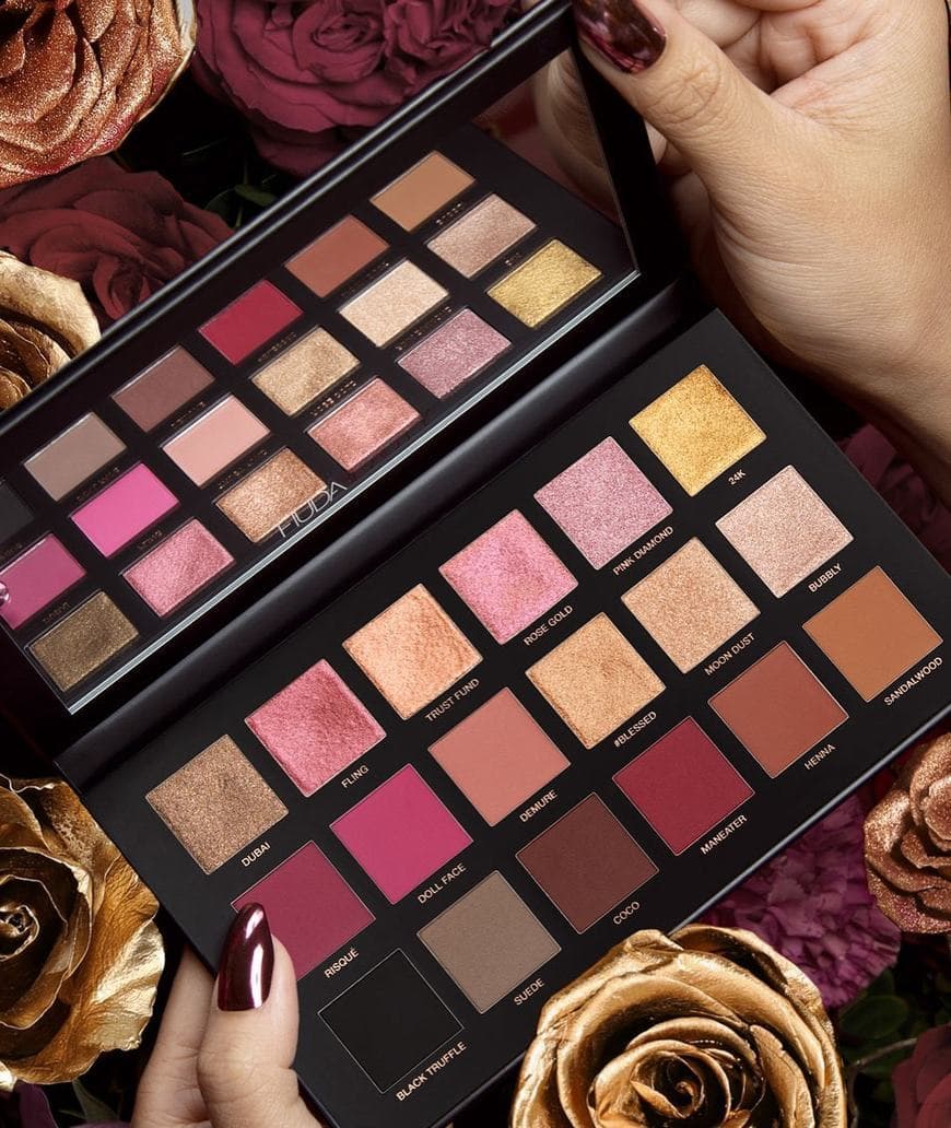 Product Huda Beauty
Rose Gold Palette