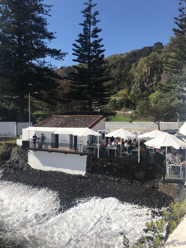 Place Caloura, Agua de Pau