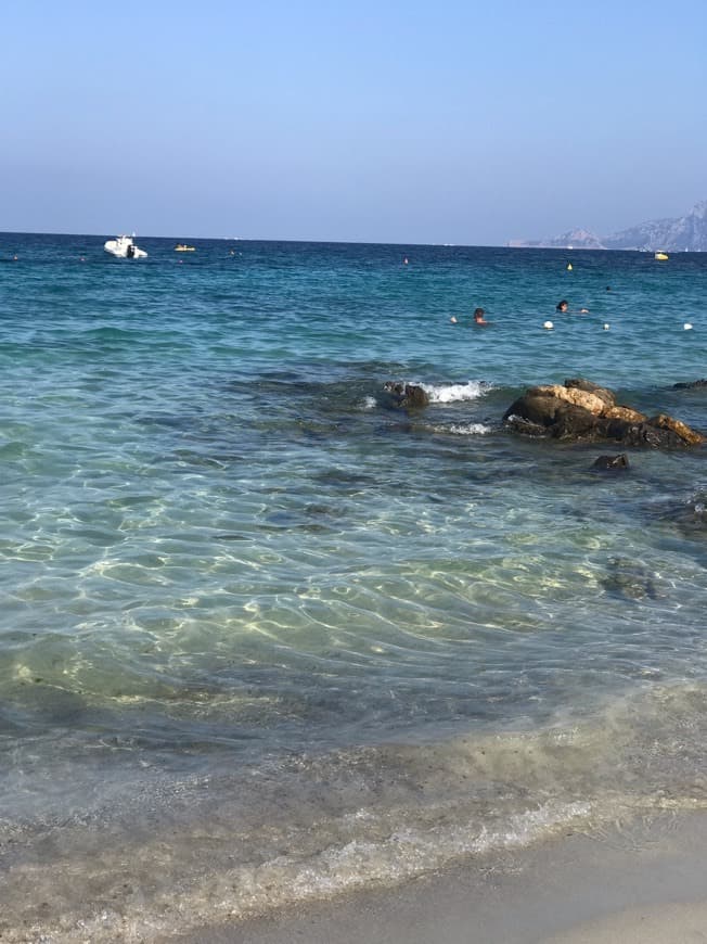 Lugar Spiaggia Sos Aranzos