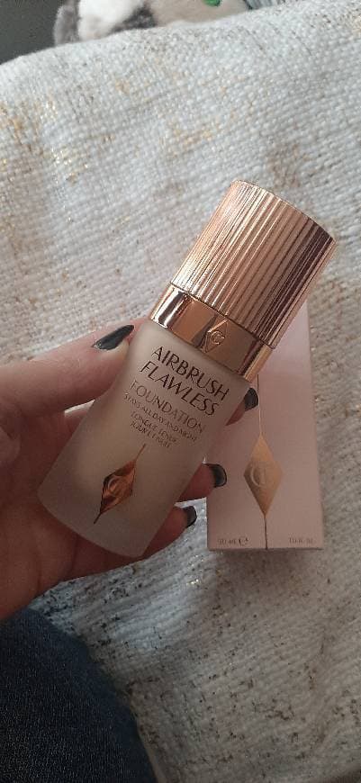 Product CHARLOTTE TILBURY Airbrush Flawless Foundation