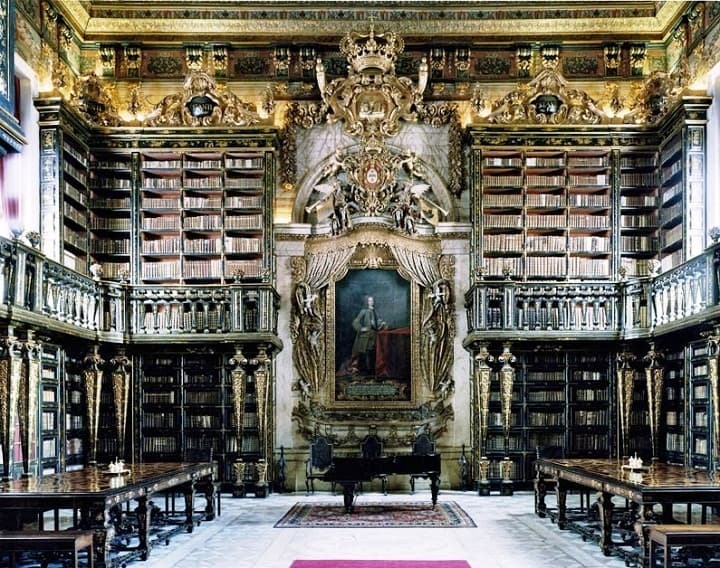 Place Biblioteca Joanina