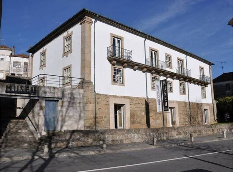 Place Museu de Arqueologia e Numismática de Vila Real