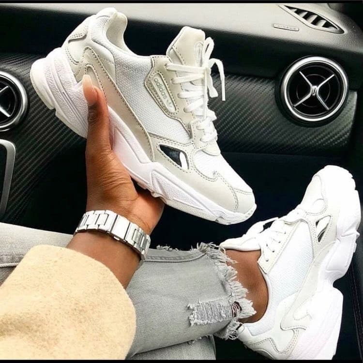 Moda Adidas Falcon 