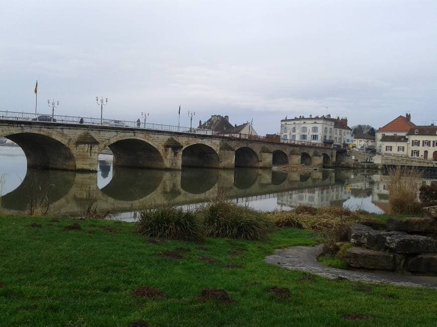 Place Arc-lès-Gray