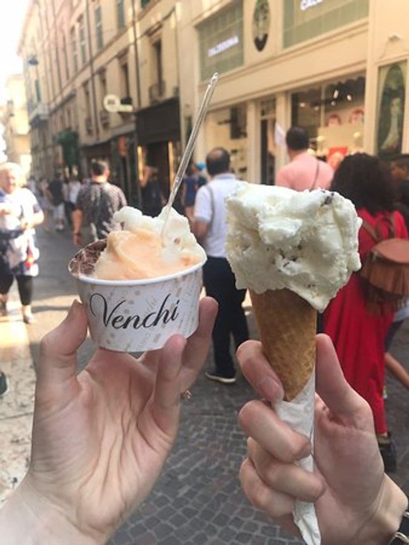 Lugar Venchi Cioccolato e Gelato, Verona Arena