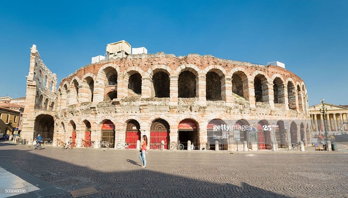 Lugar Verona Arena