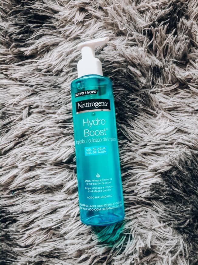 Product Neutrogena Hydro Boost