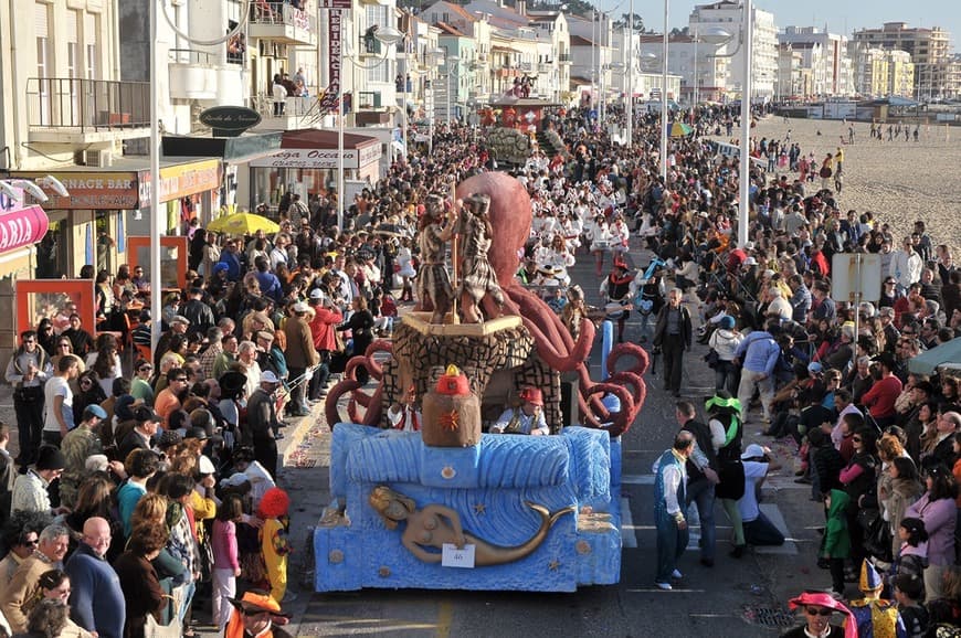 Place Carnaval - Nazaré ❤️