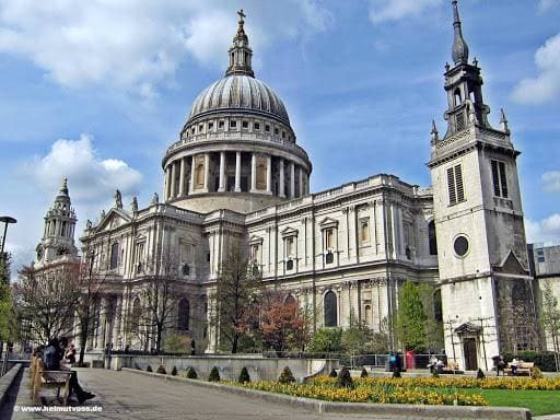 Lugar St Paul's Cathedral School