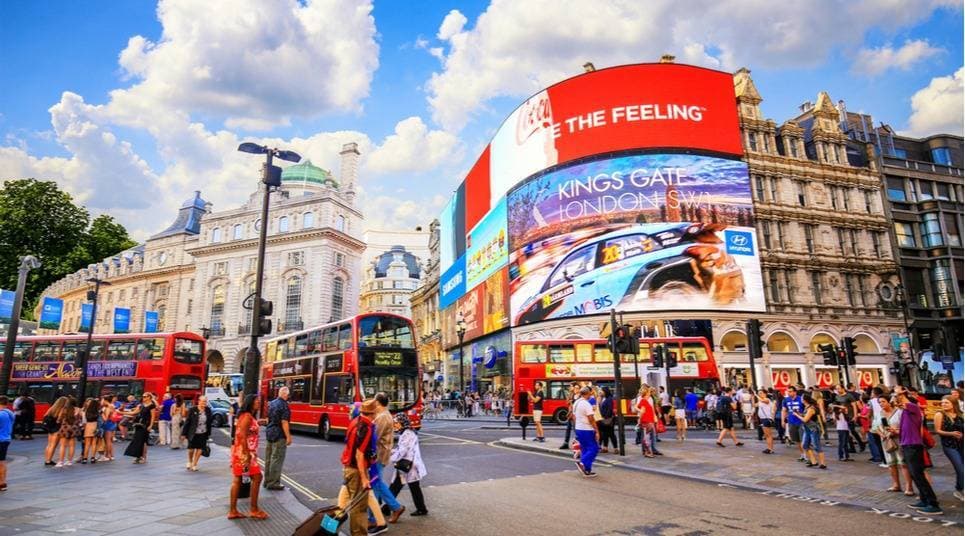 Lugar Piccadilly Circus