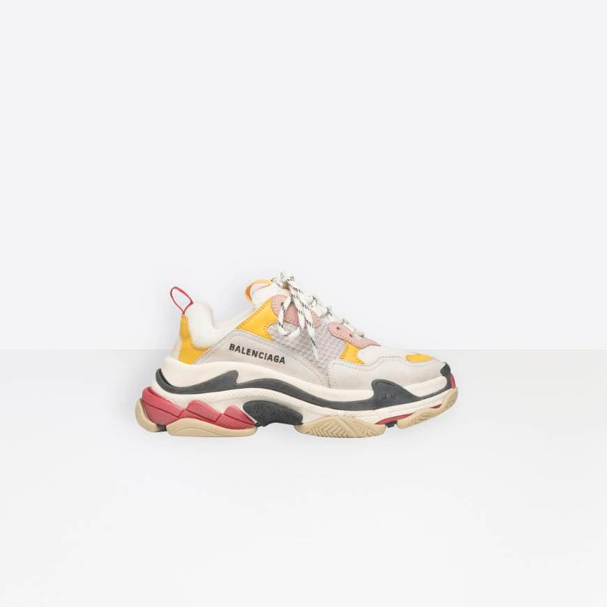 Product TRIPLE S SNEAKER