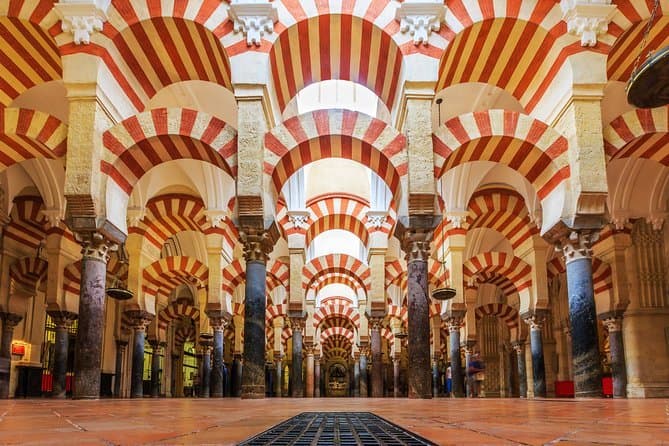 Lugar Mezquita-Catedral de Córdoba