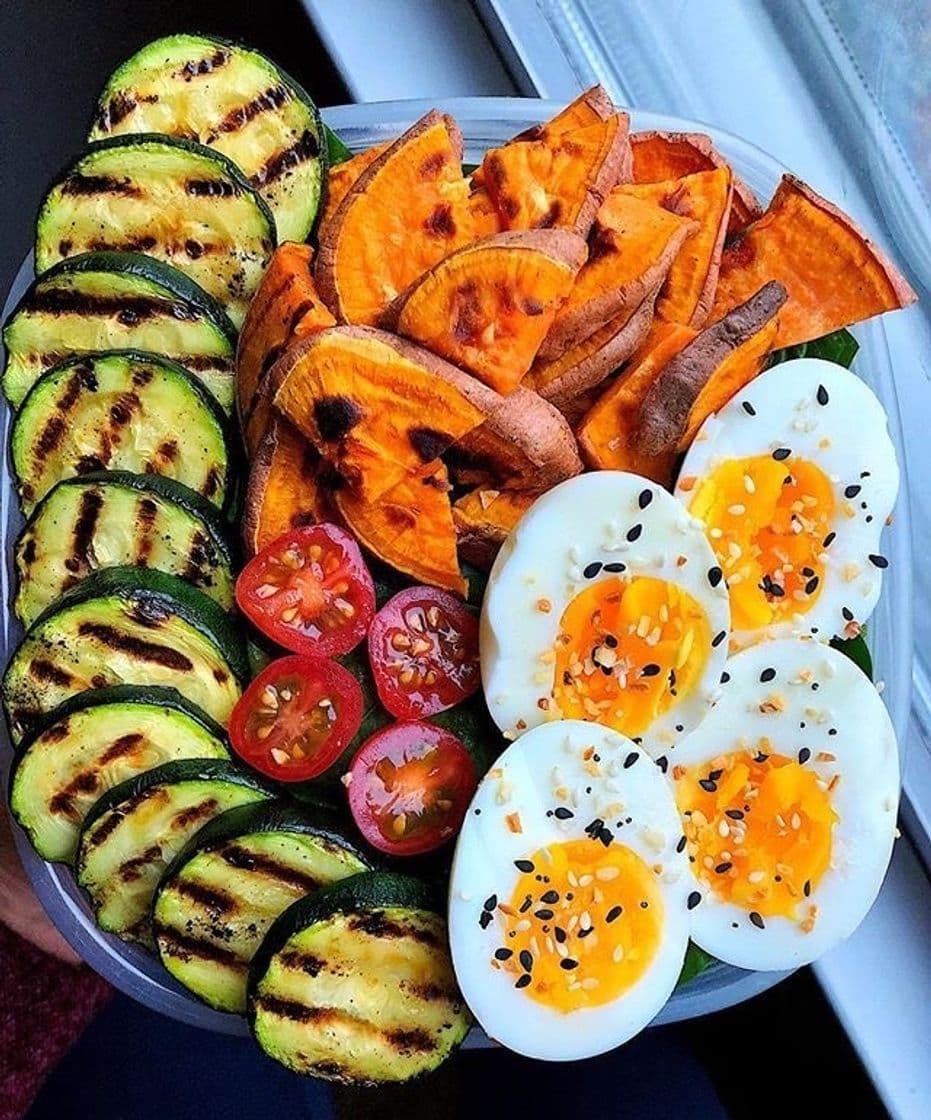 Fashion egg and sweet potato salad