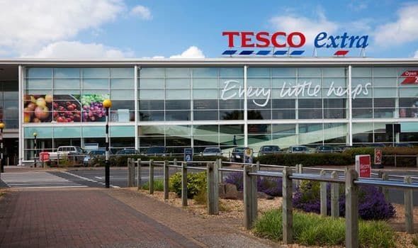 Lugar Tesco Superstore