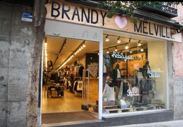 Place Brandy Melville