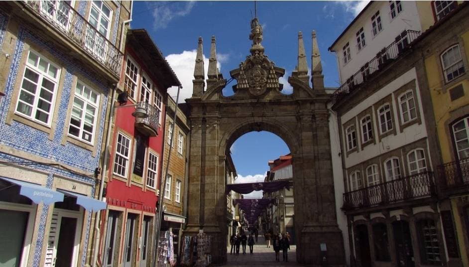 Place Arco da Porta Nova