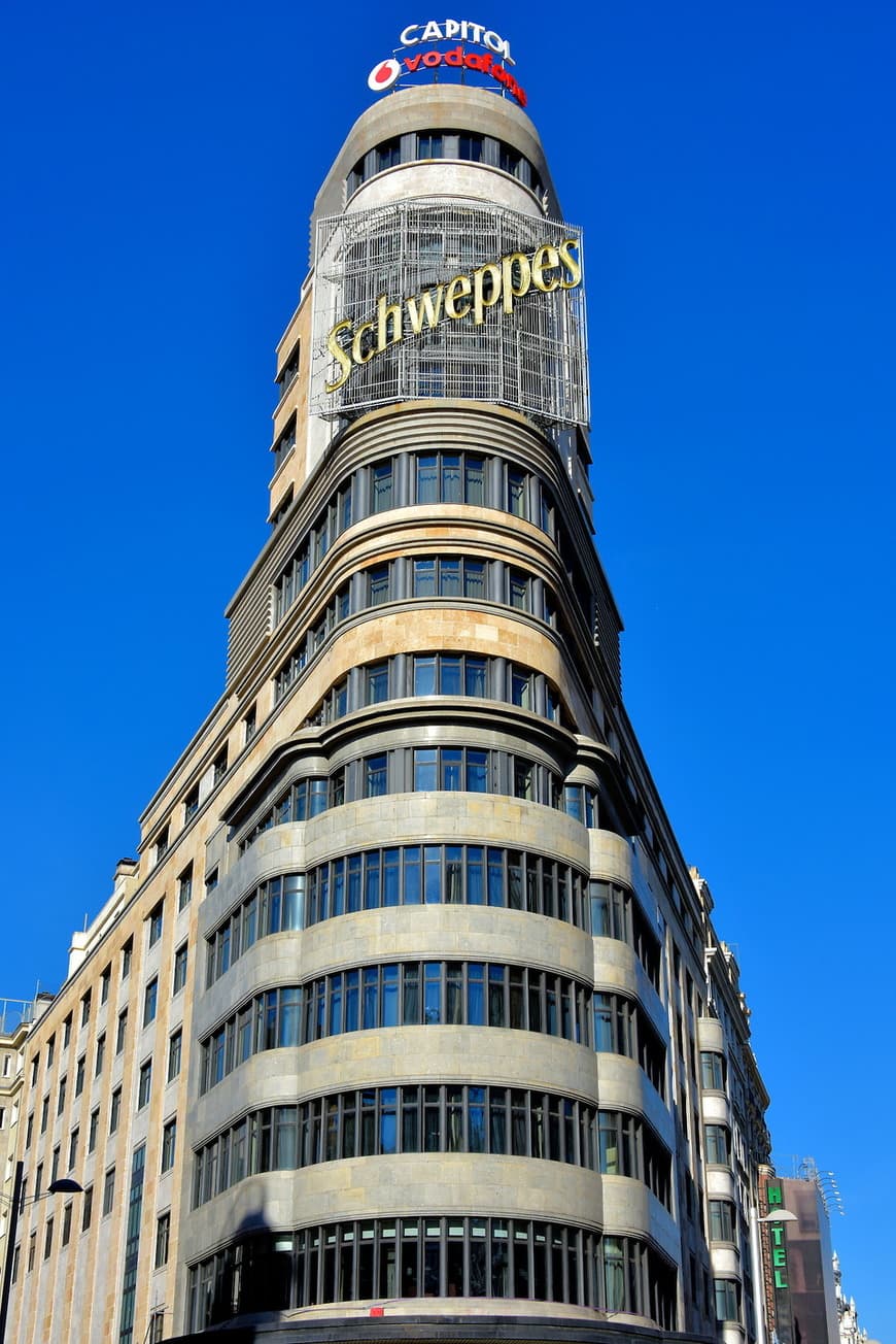 Place Schweppes Sign