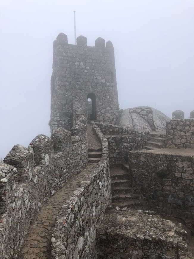 Place Castelo dos Mouros