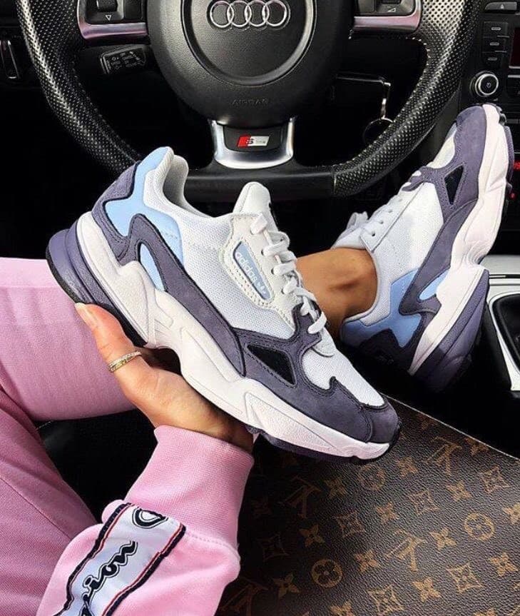 Product Adidas Falcon 