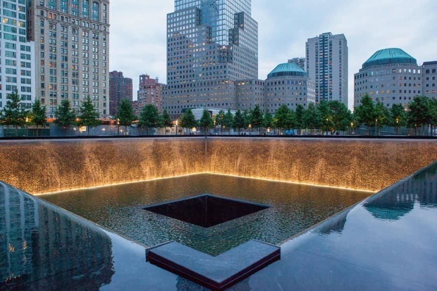 Lugar 9/11 Memorial