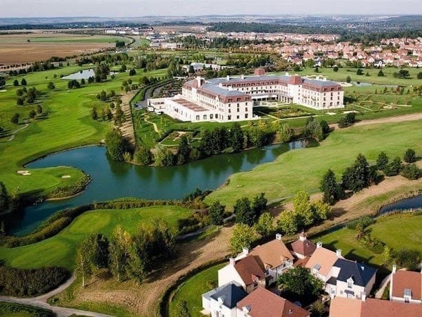 Lugar Radisson Blu Hotel Paris, Marne-la-Vallée